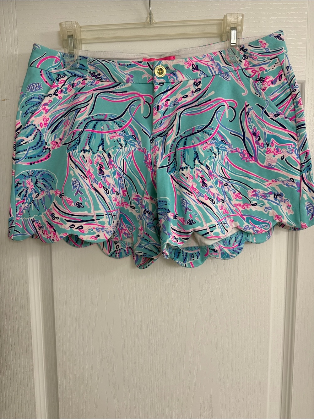 Lilly Pulitzer Luxletic Stretch Scallop Shorts